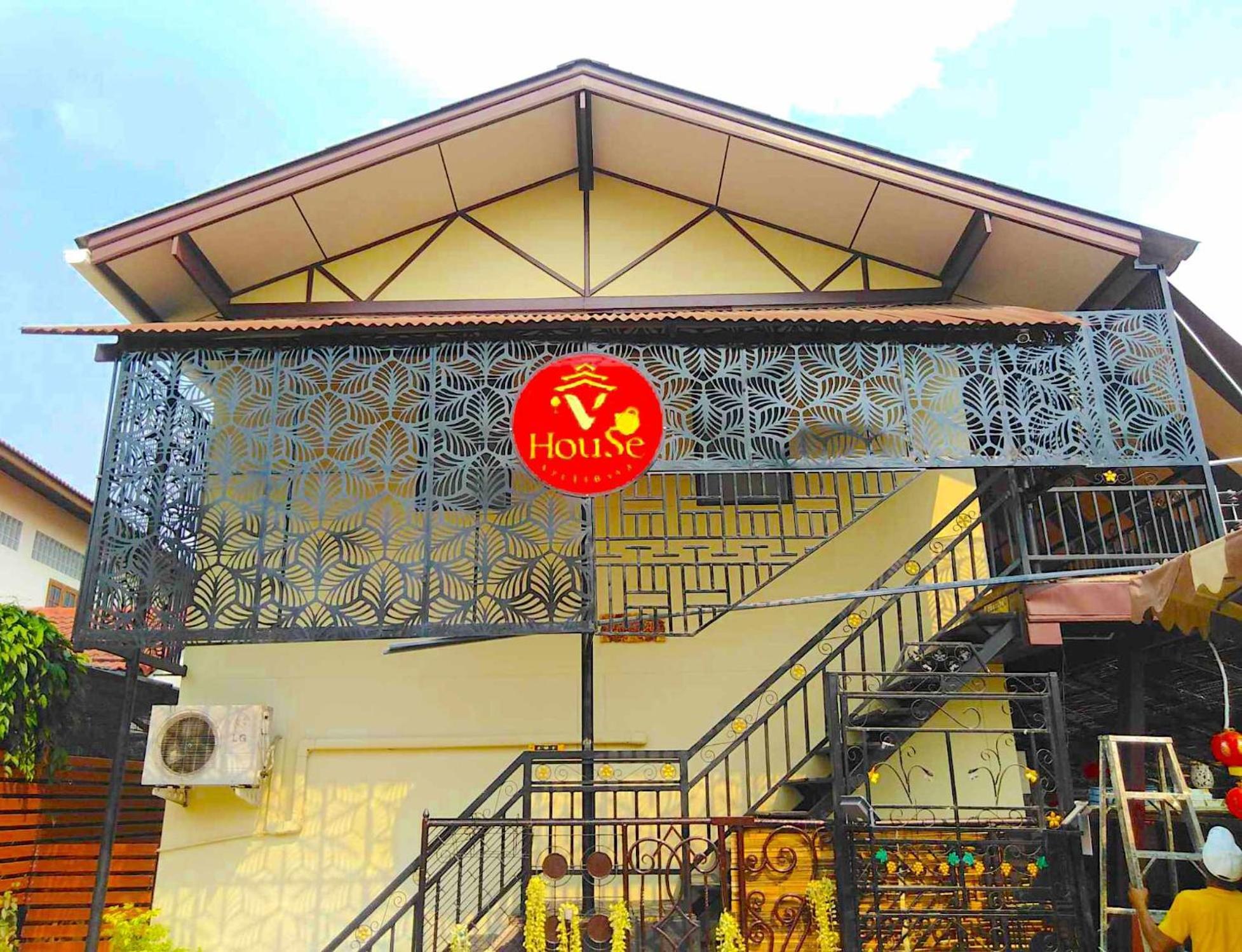 V House Otel Phra Nakhon Si Ayutthaya Dış mekan fotoğraf