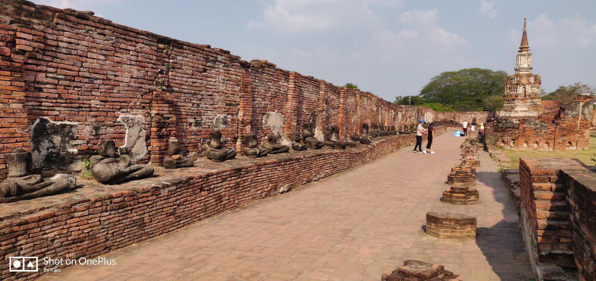 V House Otel Phra Nakhon Si Ayutthaya Dış mekan fotoğraf