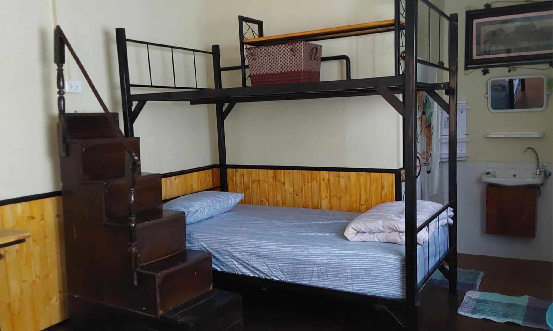 V House Otel Phra Nakhon Si Ayutthaya Dış mekan fotoğraf