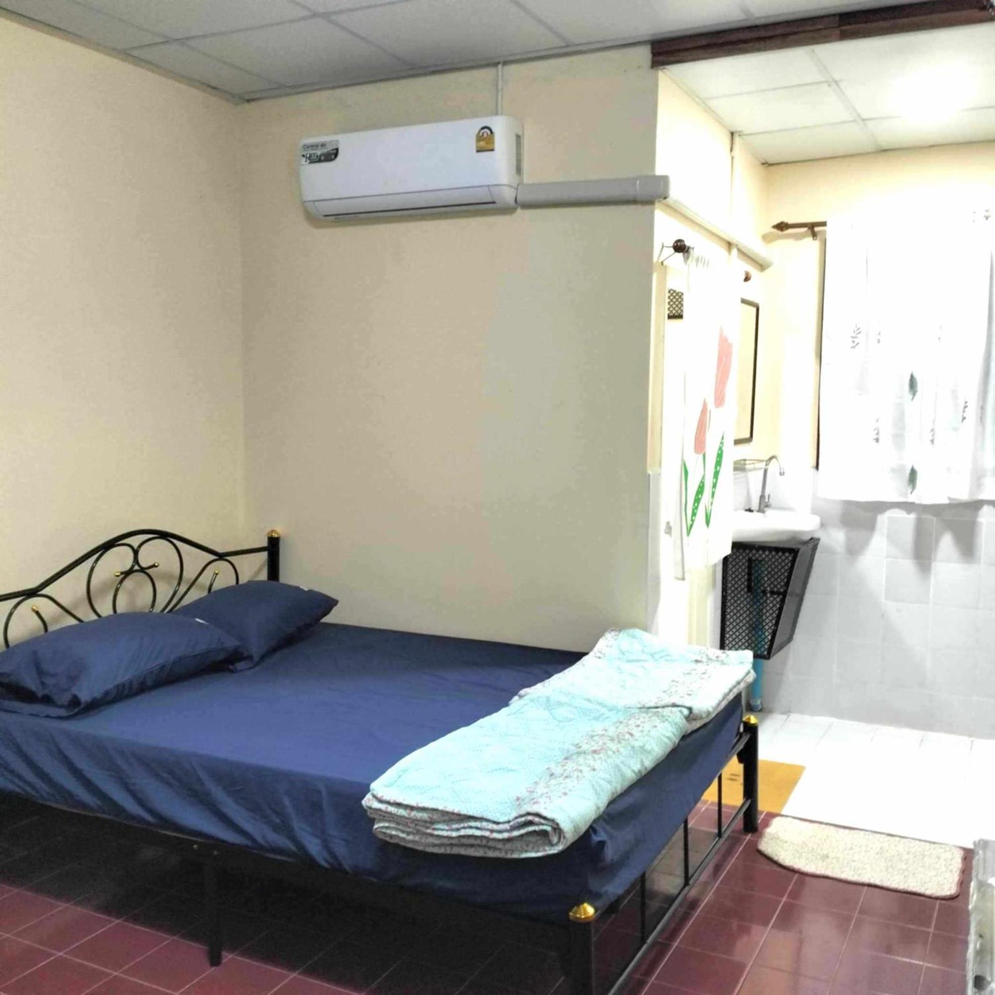 V House Otel Phra Nakhon Si Ayutthaya Dış mekan fotoğraf